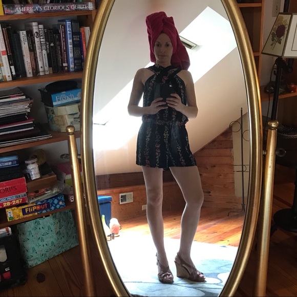 BCBGMAXAzria Floral Romper, NWT, Size XS - Picture 15 of 16